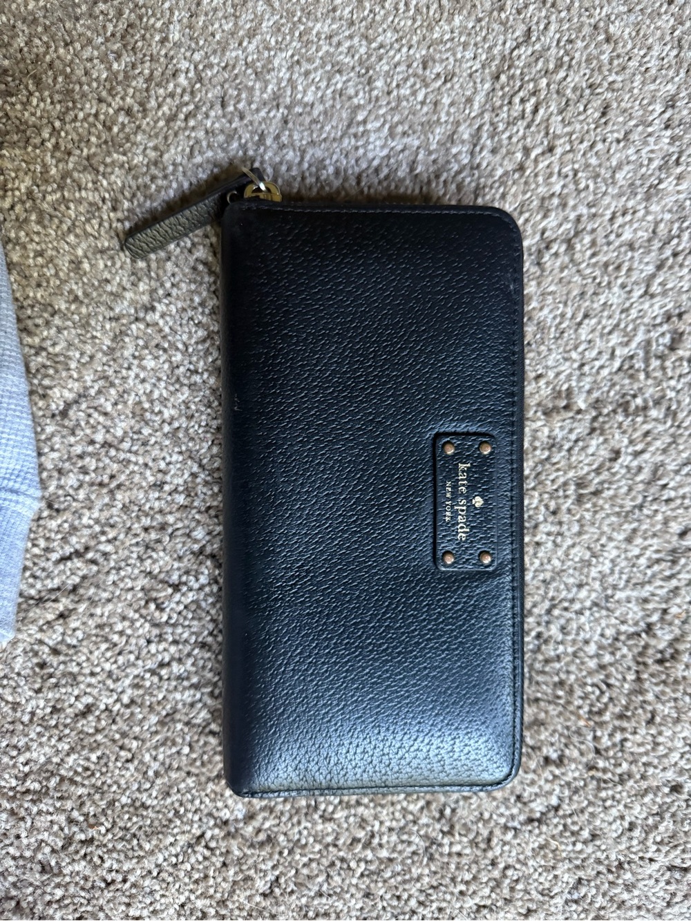 kate spade Black Pebbled Leather Zip Phone Wallet